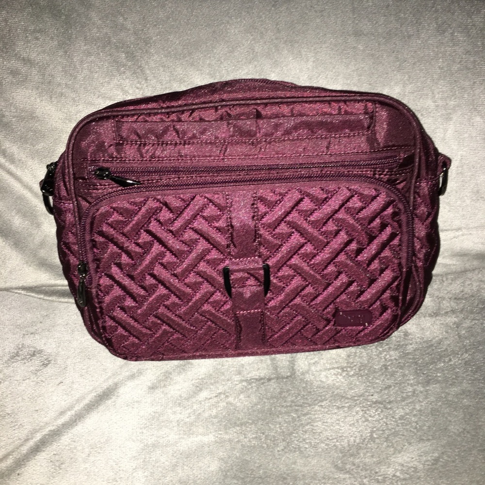 Lug Carousel X/L
